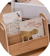 Bücherschränke und Bücherregale